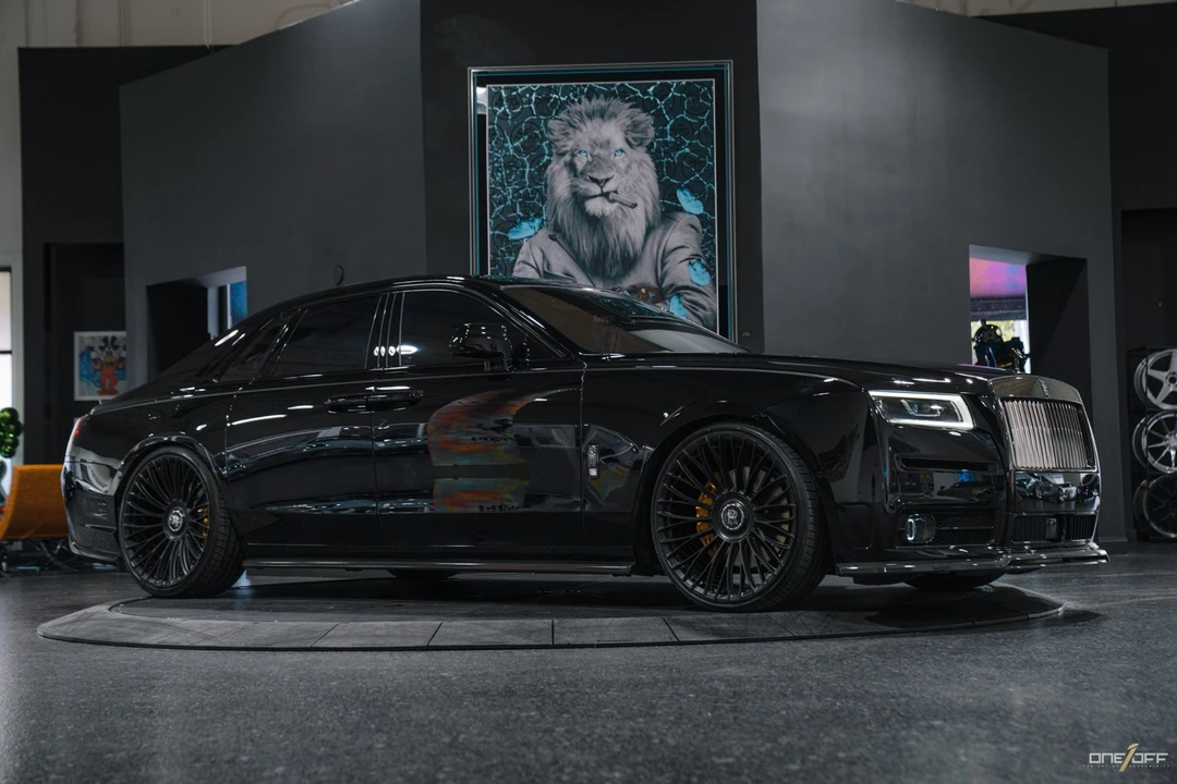 2022 Rolls-Royce Ghost Black Badge 2nd Gen - Image 9 of 21