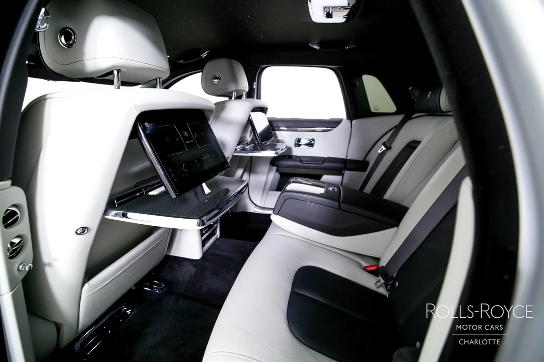 2022 Rolls-Royce Ghost Black Badge 2nd Gen - Image 19 of 31