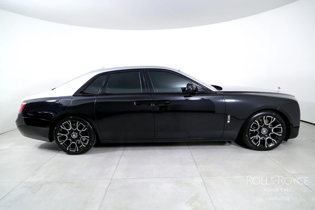 2022 Rolls-Royce Ghost Black Badge 2nd Gen - Image 10 of 31