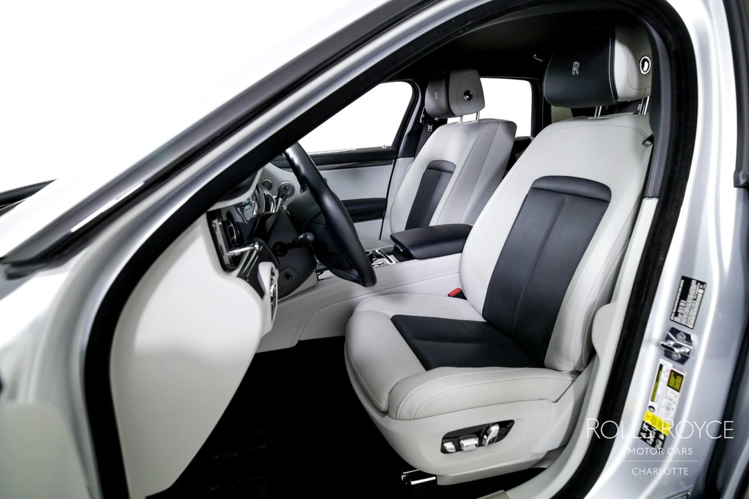 2022 Rolls-Royce Ghost Black Badge 2nd Gen - Image 13 of 31