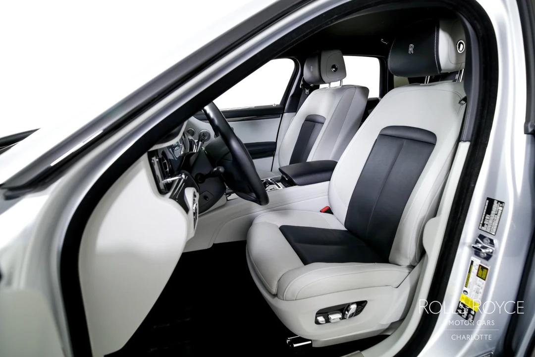 2022 Rolls-Royce Ghost Black Badge 2nd Gen - Image 13 of 21