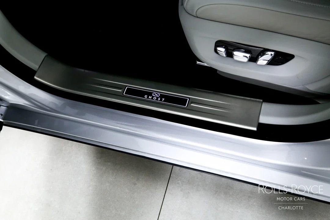 2022 Rolls-Royce Ghost Black Badge 2nd Gen - Image 17 of 21