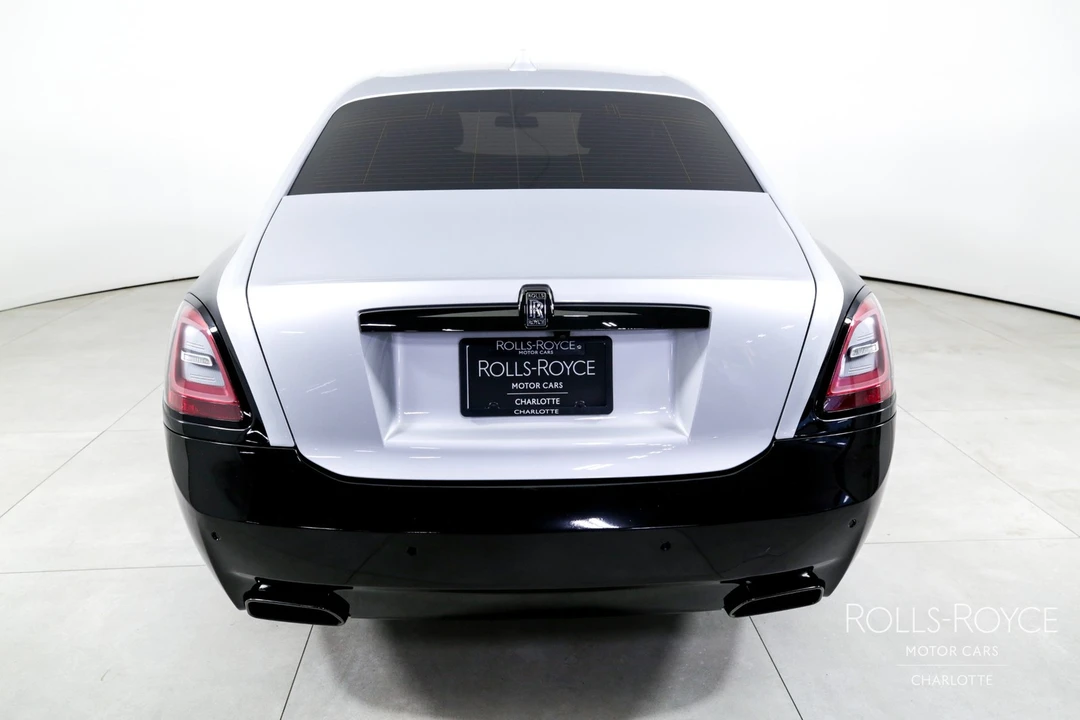 2022 Rolls-Royce Ghost Black Badge 2nd Gen - Image 9 of 31