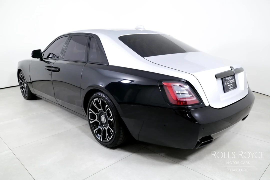 2022 Rolls-Royce Ghost Black Badge 2nd Gen - Image 8 of 12