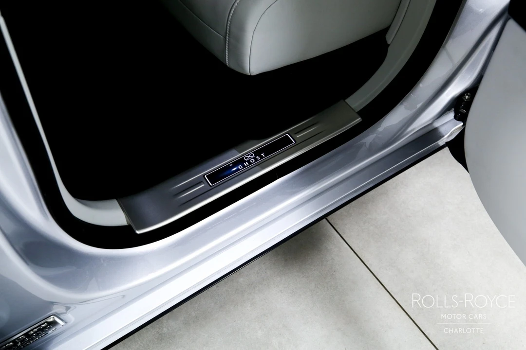 2022 Rolls-Royce Ghost Black Badge 2nd Gen - Image 23 of 31