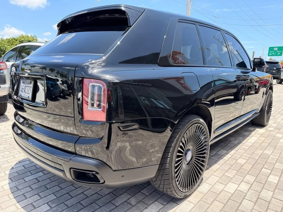 2022 Rolls-Royce Cullinan - Image 13 of 20