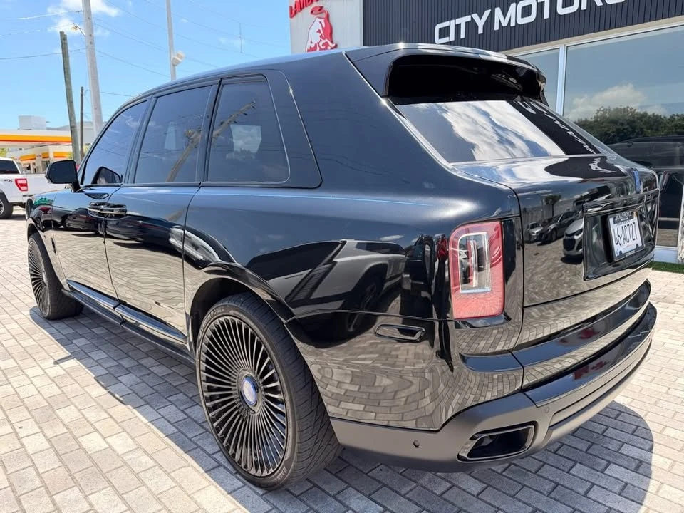 2022 Rolls-Royce Cullinan - Image 6 of 20