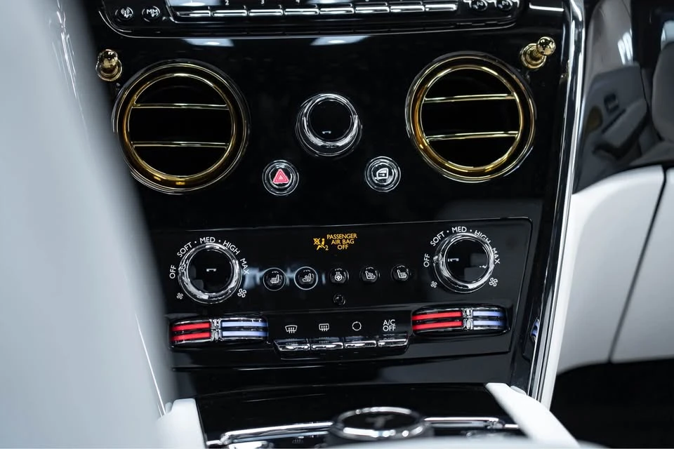 2022 Rolls-Royce Cullinan - Image 8 of 17