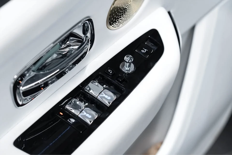 2022 Rolls-Royce Cullinan - Image 6 of 17