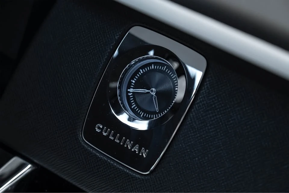 2022 Rolls-Royce Cullinan - Image 11 of 17