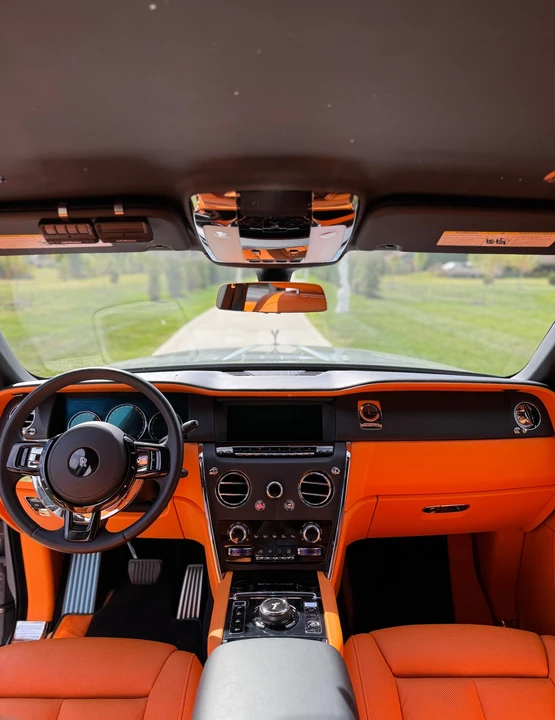 2022 Rolls-Royce Cullinan - Image 2 of 12