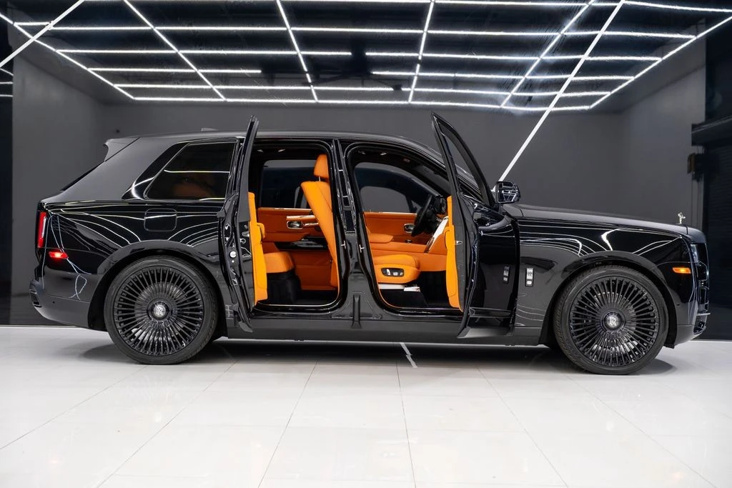 2022 Rolls-Royce Cullinan - Image 12 of 21