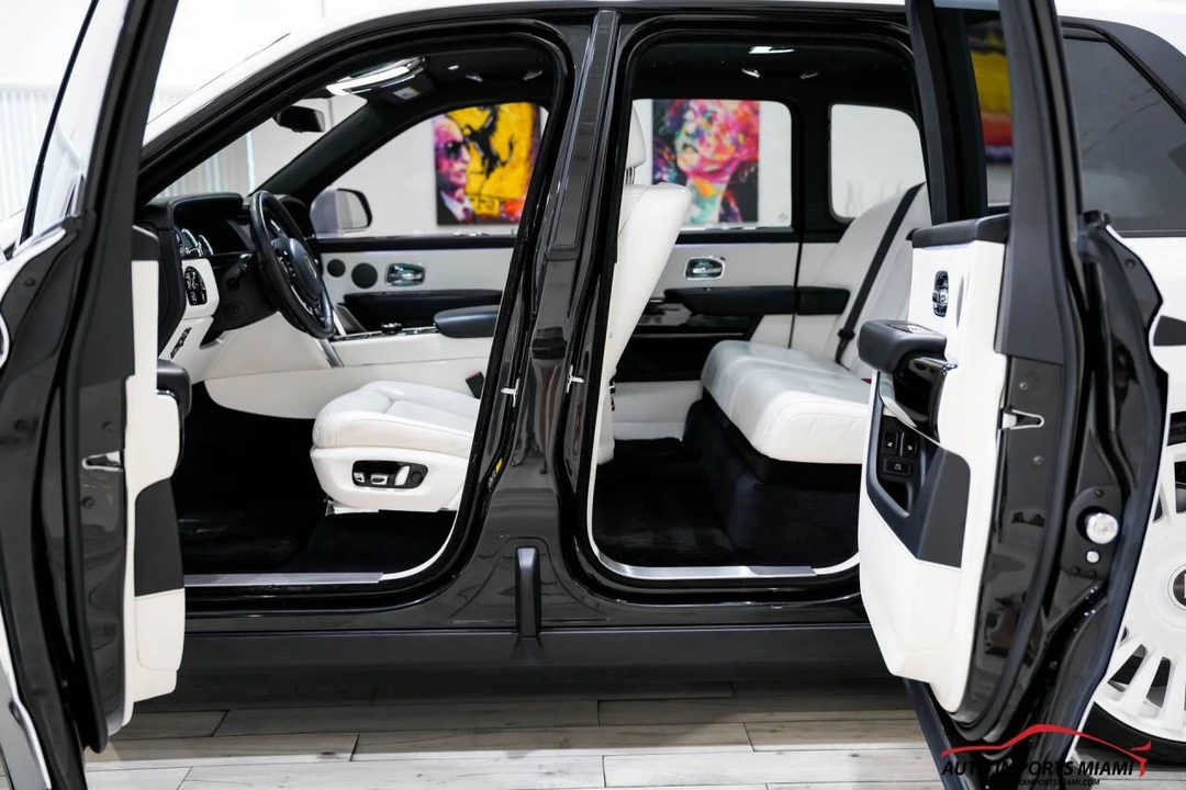 2022 Rolls-Royce Cullinan - Image 8 of 12