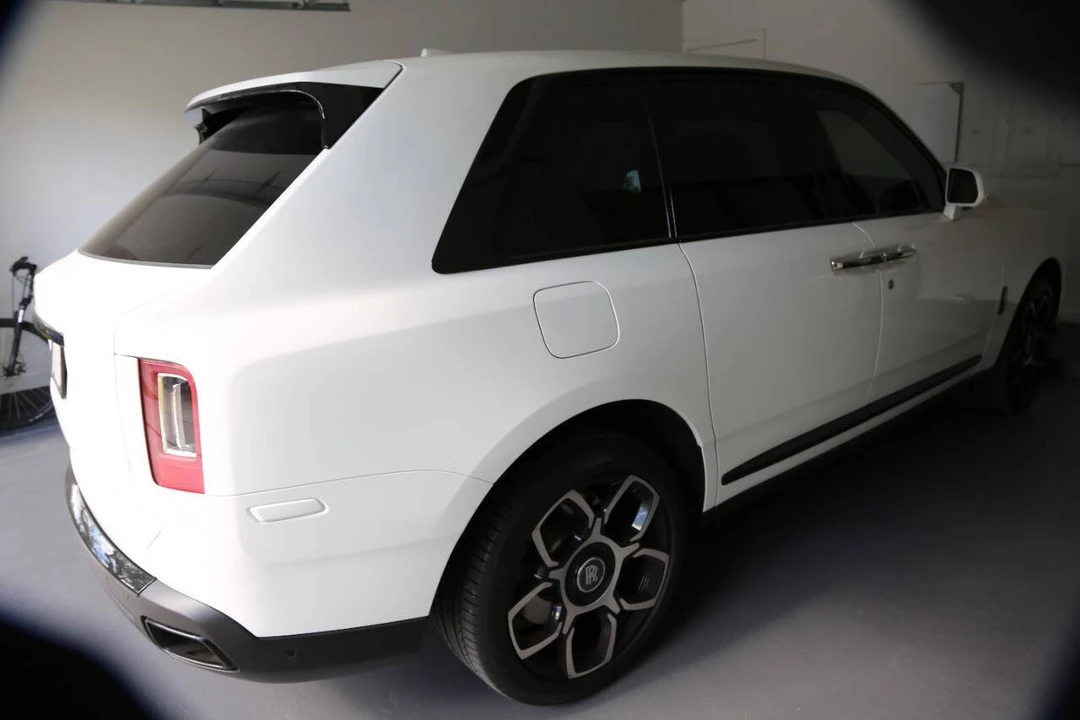 2022 Rolls-Royce Cullinan - Image 9 of 12