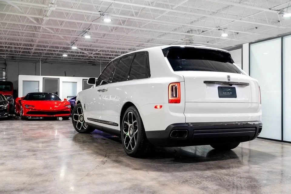 2022 Rolls-Royce Cullinan Black Badge - Image 11 of 12