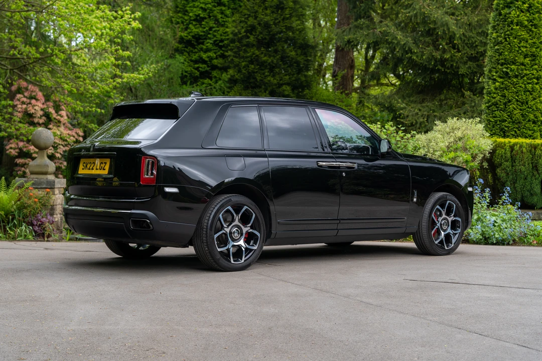 2022 Rolls-Royce Cullinan Black Badge - Image 8 of 31