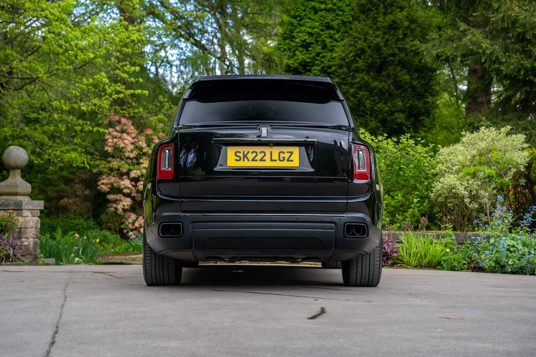 2022 Rolls-Royce Cullinan Black Badge - Image 15 of 31
