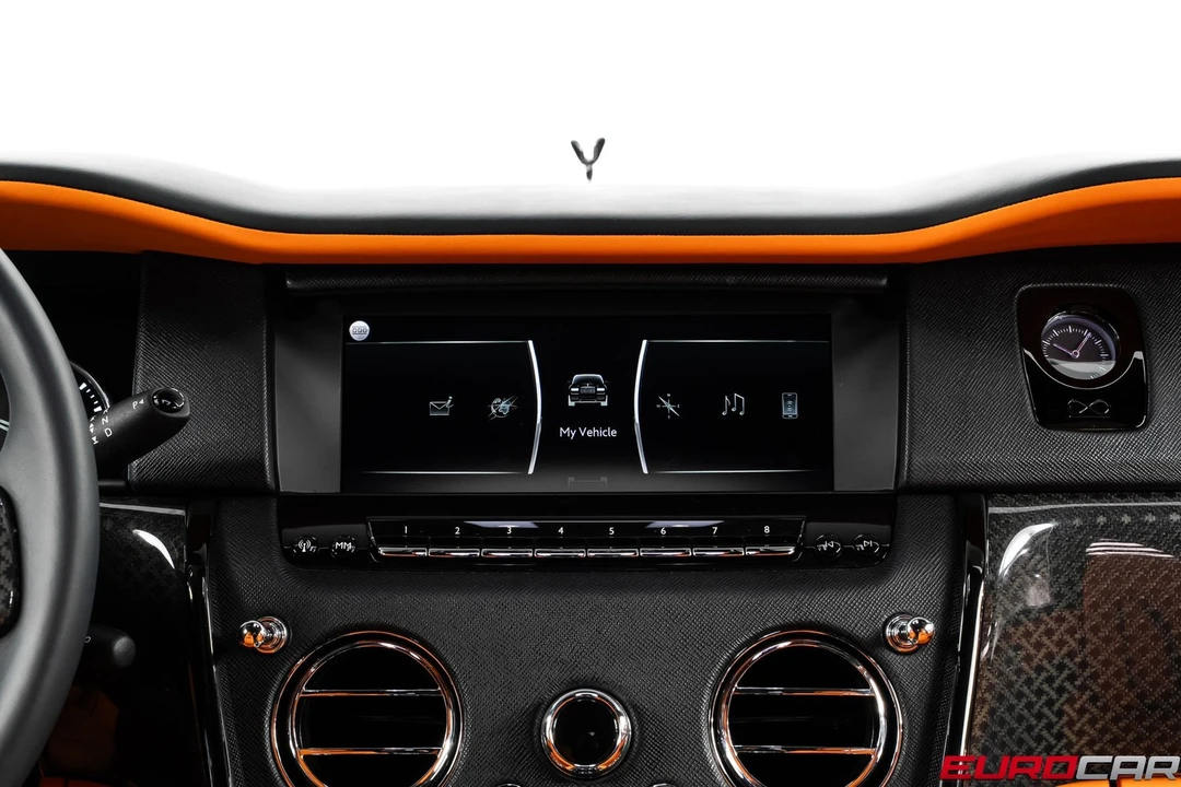 2022 Rolls-Royce Cullinan Black Badge - Image 30 of 31