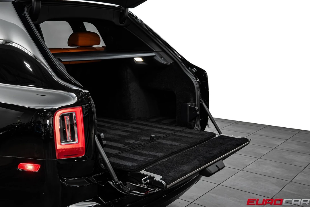 2022 Rolls-Royce Cullinan Black Badge - Image 18 of 31