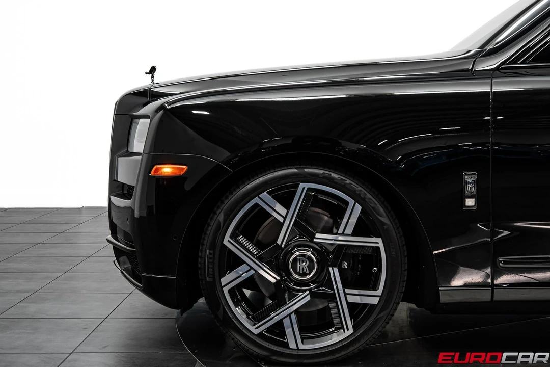 2022 Rolls-Royce Cullinan Black Badge - Image 15 of 31