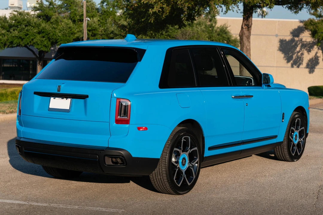 2022 Rolls-Royce Cullinan Black Badge - Image 4 of 31