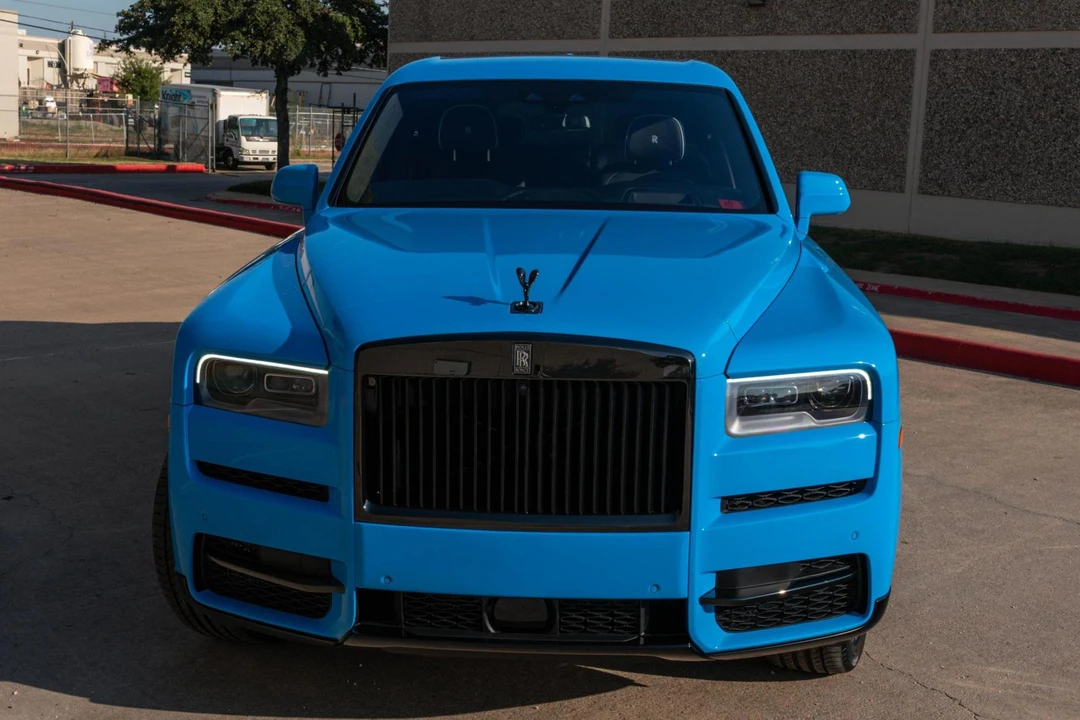 2022 Rolls-Royce Cullinan Black Badge - Image 2 of 31