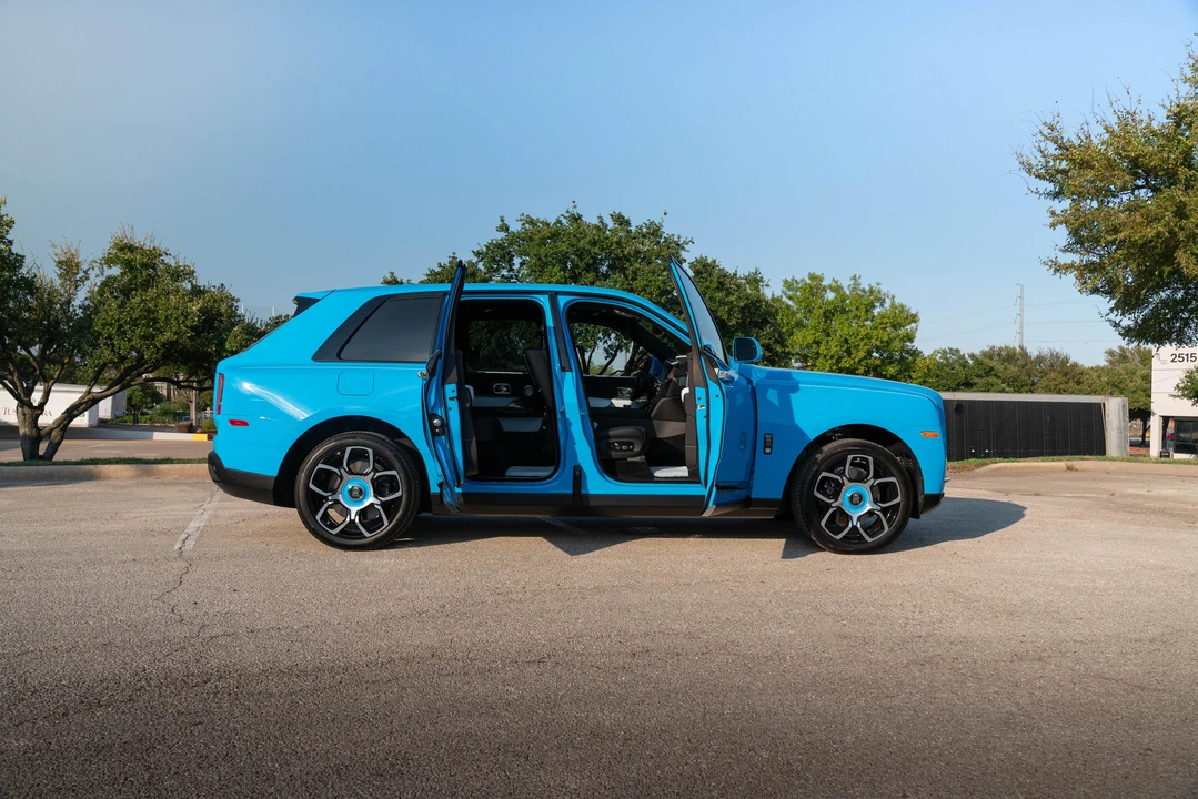 2022 Rolls-Royce Cullinan Black Badge - Image 21 of 31