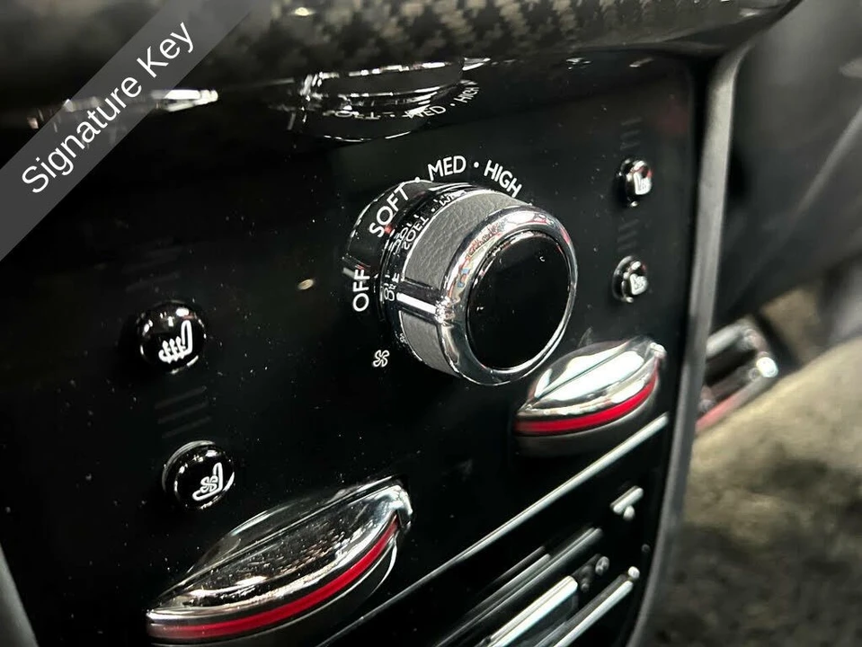 2022 Rolls-Royce Cullinan Black Badge - Image 24 of 31