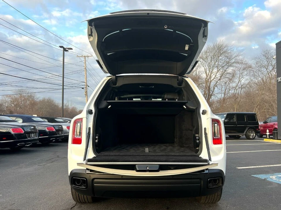 2022 Rolls-Royce Cullinan Black Badge - Image 20 of 31
