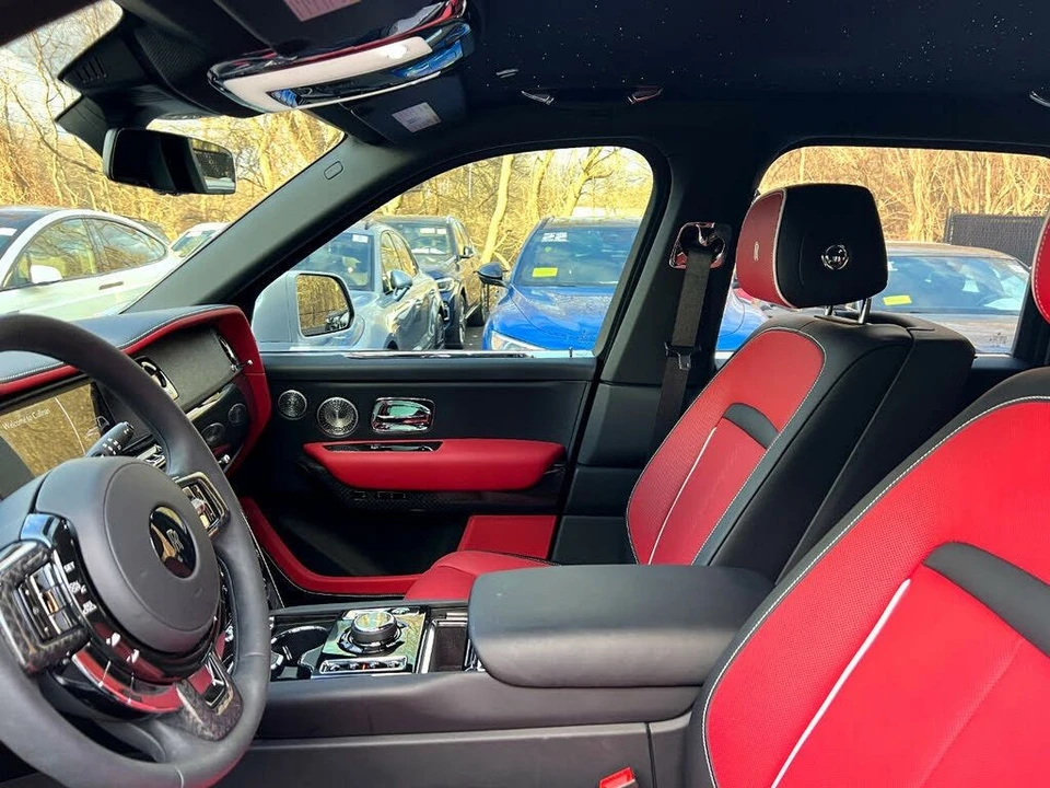 2022 Rolls-Royce Cullinan Black Badge - Image 12 of 31