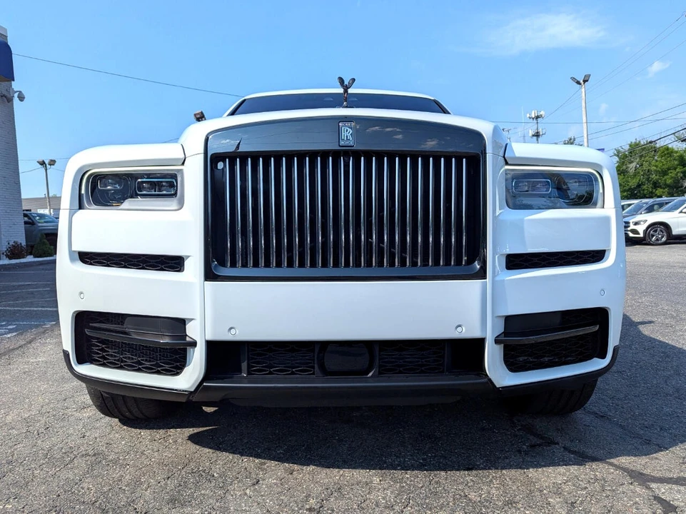 2022 Rolls-Royce Cullinan Black Badge - Image 4 of 21