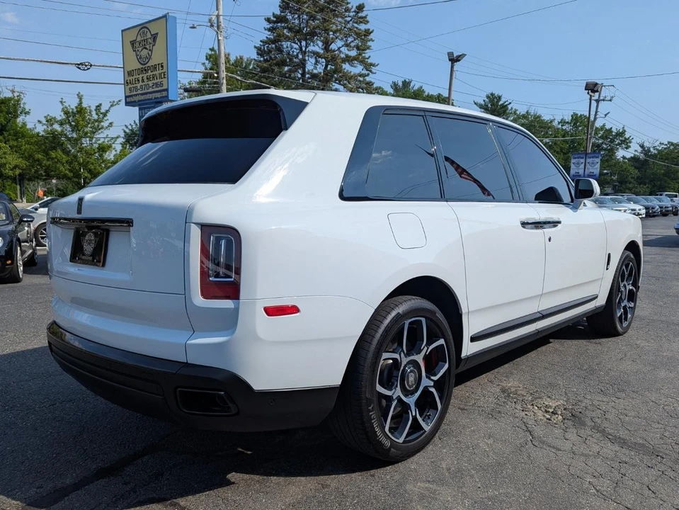 2022 Rolls-Royce Cullinan Black Badge - Image 7 of 31
