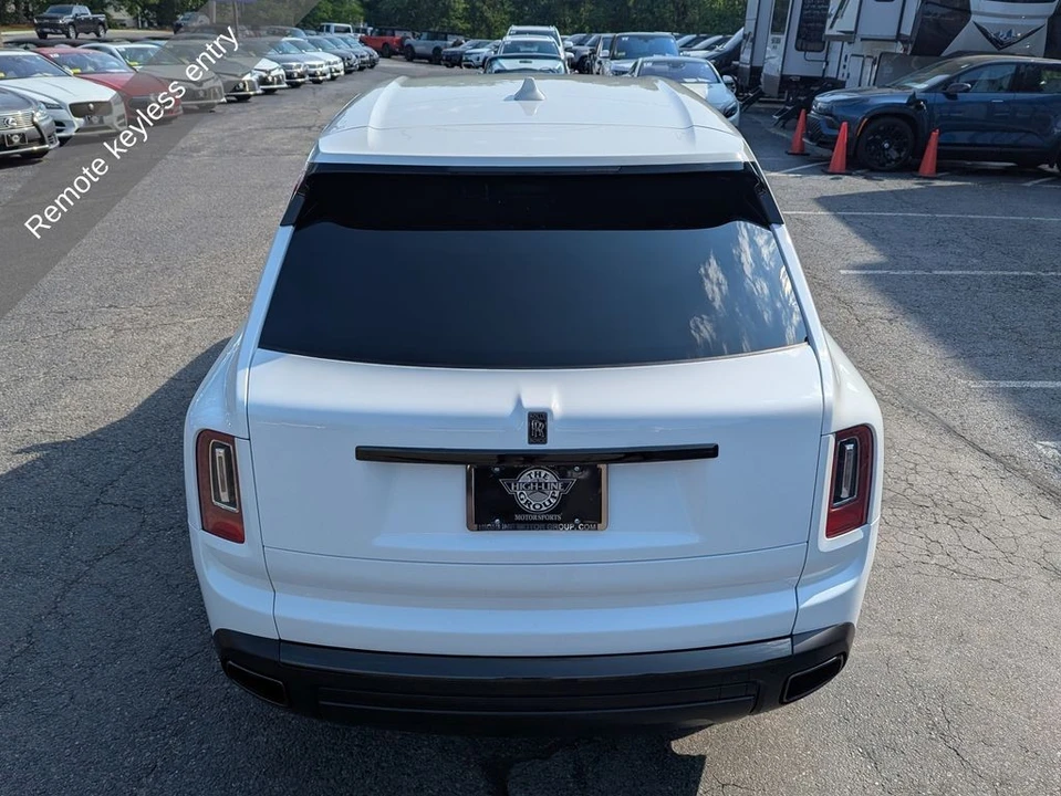 2022 Rolls-Royce Cullinan Black Badge - Image 10 of 31