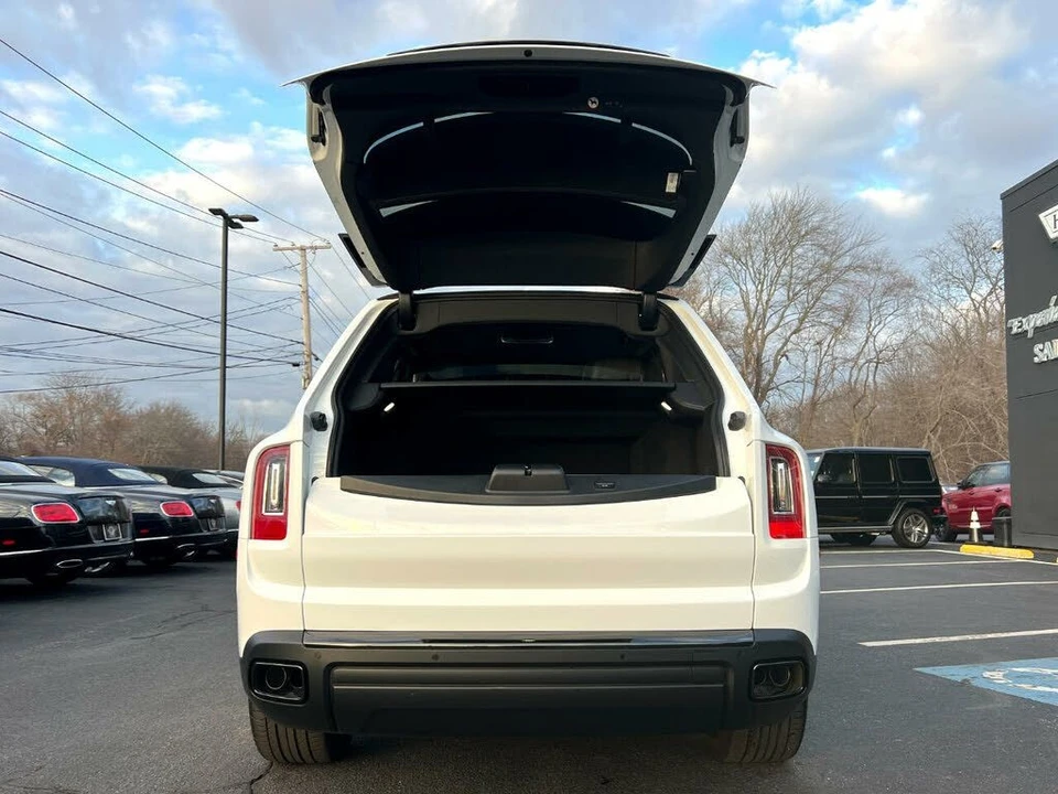 2022 Rolls-Royce Cullinan Black Badge - Image 29 of 31