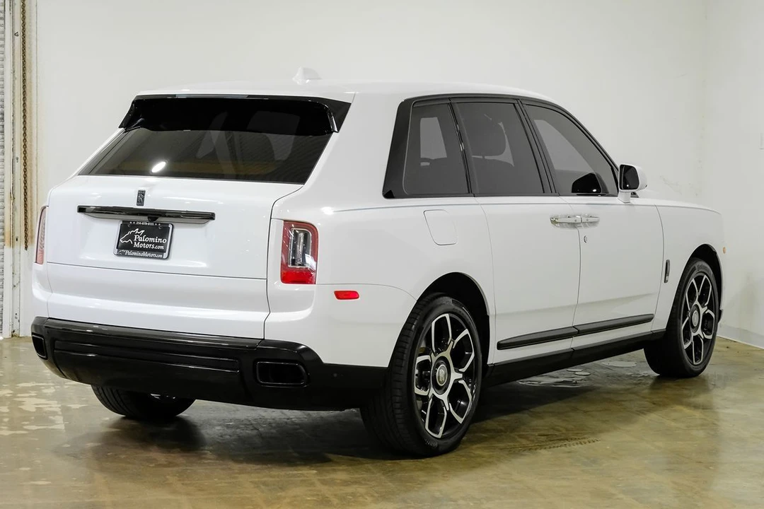 2022 Rolls-Royce Cullinan Black Badge - Image 8 of 31