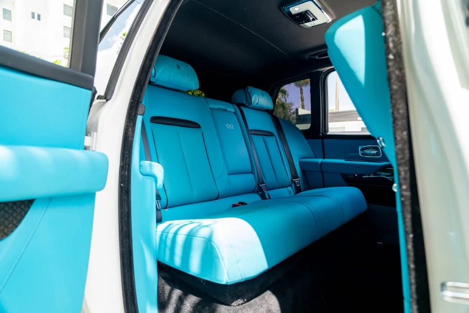 2022 Rolls-Royce Cullinan Black Badge - Image 8 of 10