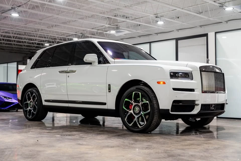 2022 Rolls-Royce Cullinan Black Badge - Image 5 of 10