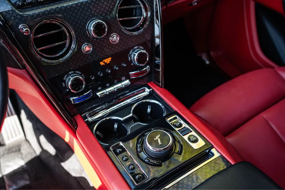2022 Rolls-Royce Cullinan Black Badge - Image 7 of 10