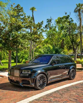 2022 Rolls-Royce Cullinan Black Badge Sport Utility 4D