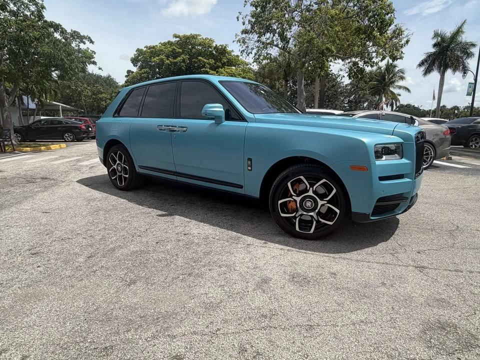2022 Rolls-Royce Cullinan Black Badge - Image 2 of 19