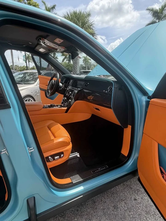 2022 Rolls-Royce Cullinan Black Badge - Image 15 of 19