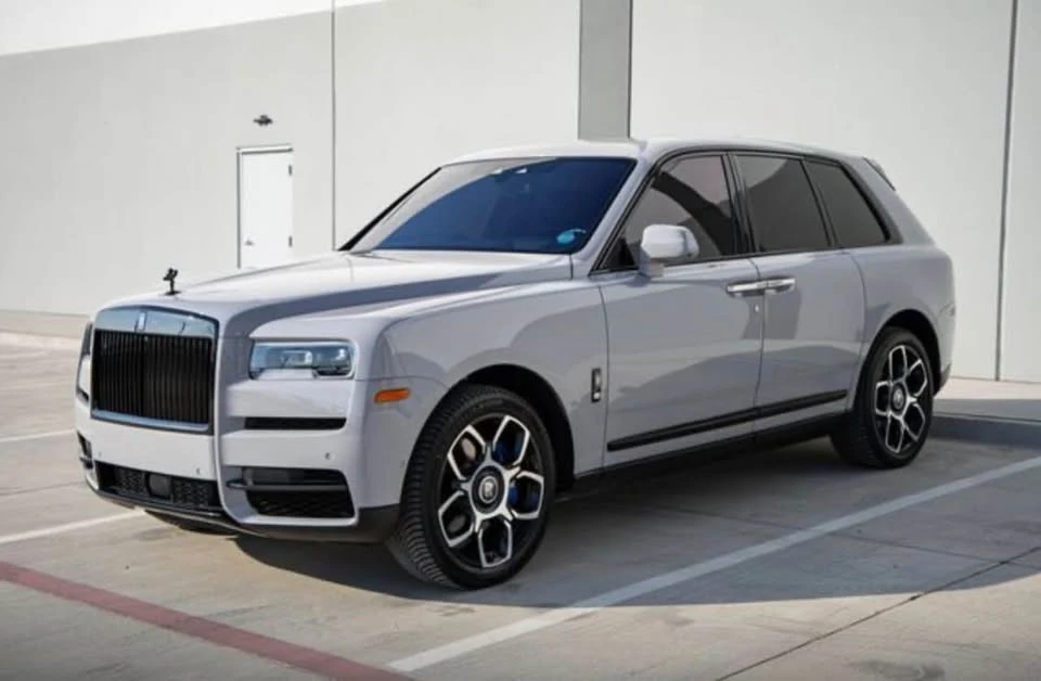 2022 Rolls-Royce Cullinan Black Badge - Image 13 of 17