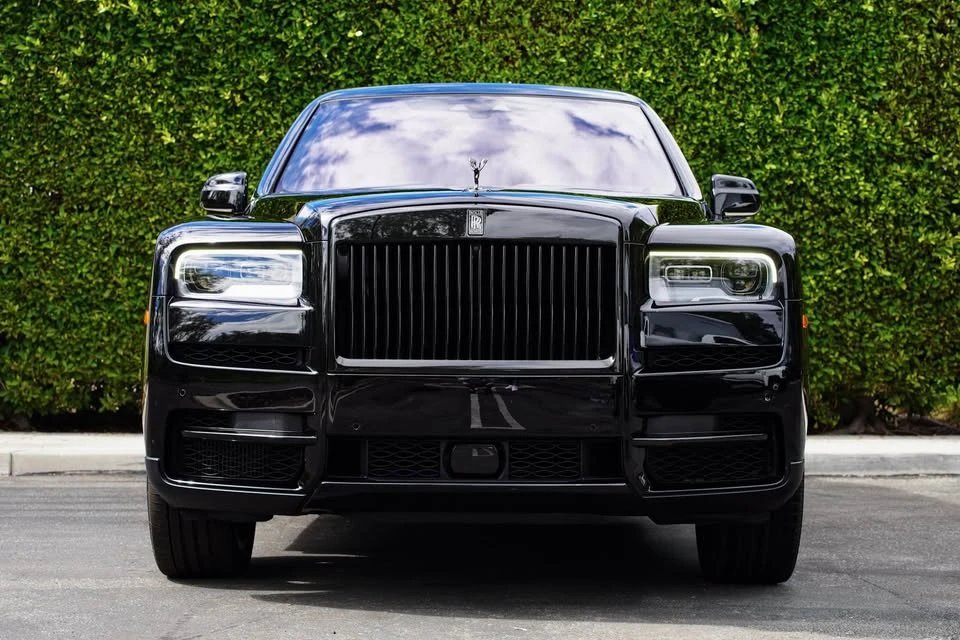 2022 Rolls-Royce Cullinan Black Badge - Image 2 of 20