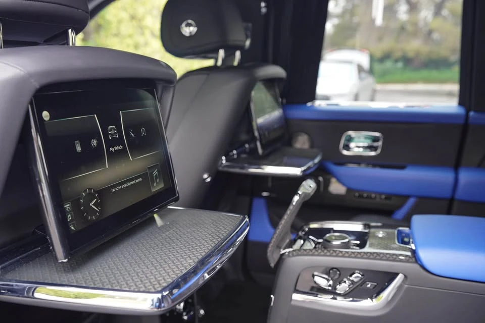 2022 Rolls-Royce Cullinan Black Badge - Image 15 of 20