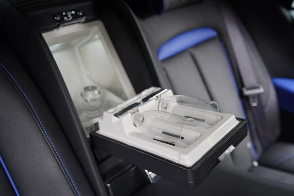 2022 Rolls-Royce Cullinan Black Badge - Image 19 of 20