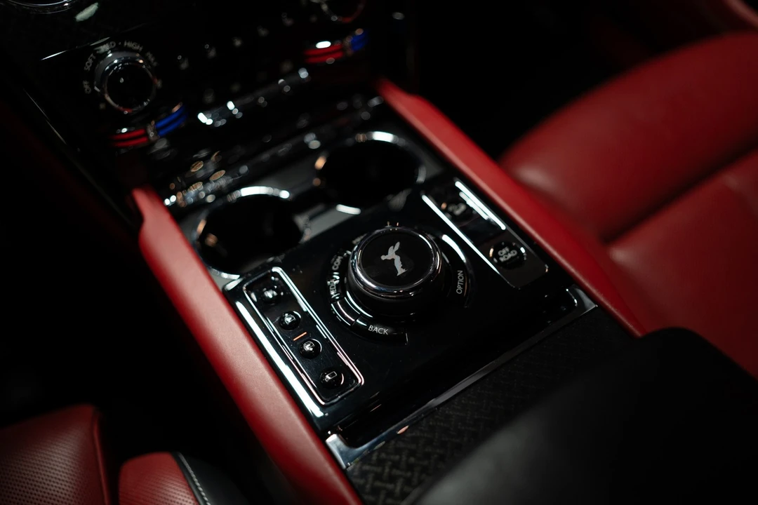 2022 Rolls-Royce Cullinan - Image 12 of 31