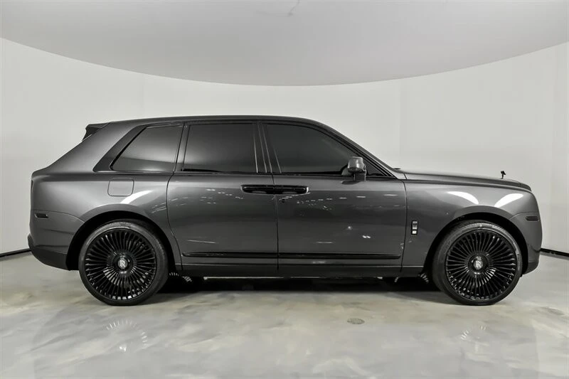2022 Rolls-Royce Cullinan - Image 14 of 21
