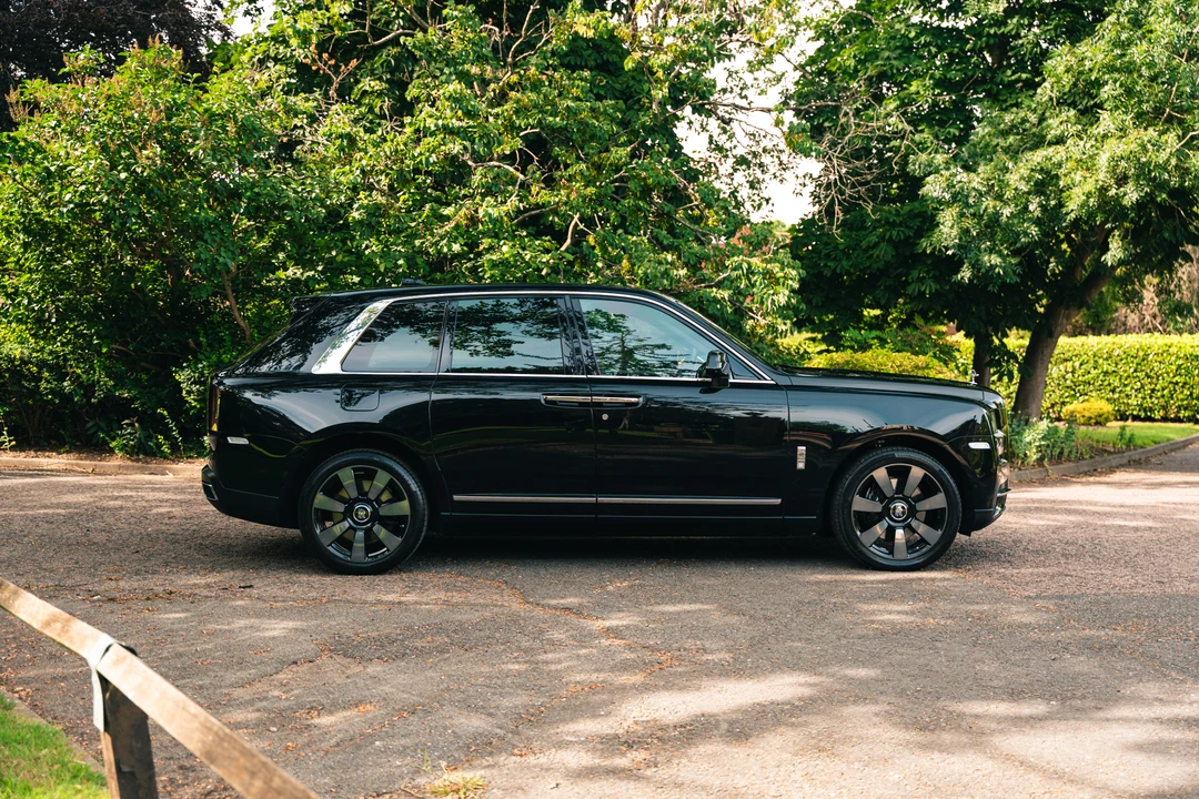 2022 Rolls-Royce Cullinan - Image 4 of 31
