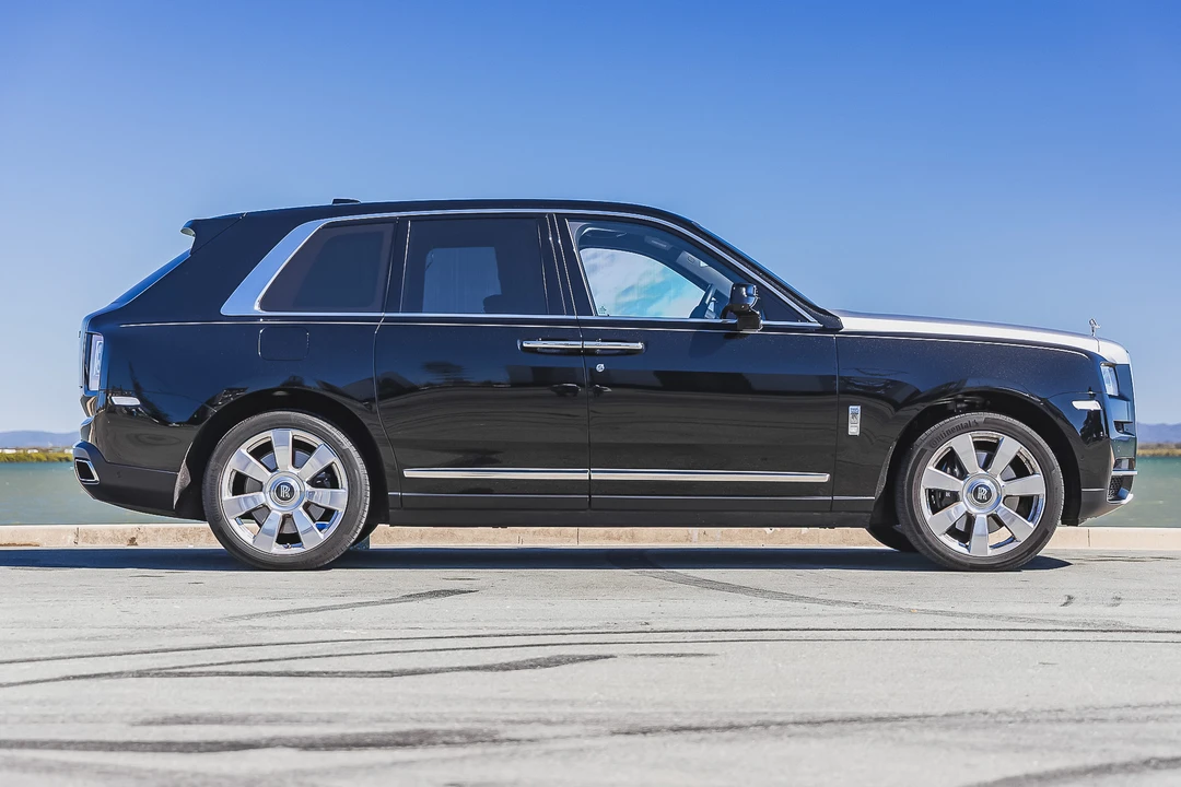 2022 Rolls-Royce Cullinan - Image 8 of 31