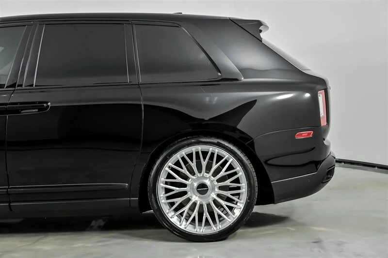 2022 Rolls-Royce Cullinan - Image 9 of 31